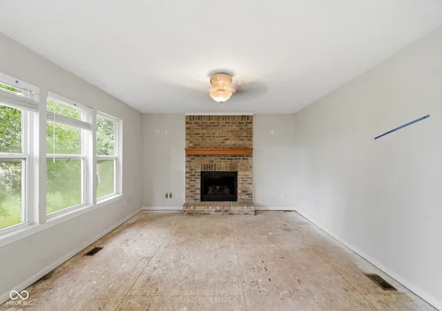 4th image of 902 Hearthside Ct, Brownsburg, IN 46112 | MLS# 22121392