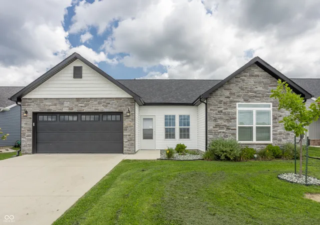1st image of 2483 Fiona Dr, Kokomo, IN 46902 | MLS# 22121427