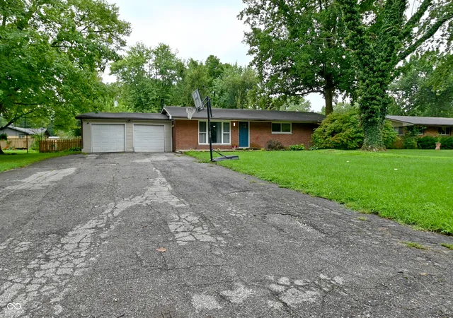 2nd image of 6641 W 15th St, Indianapolis, IN 46214 | MLS# 22121448