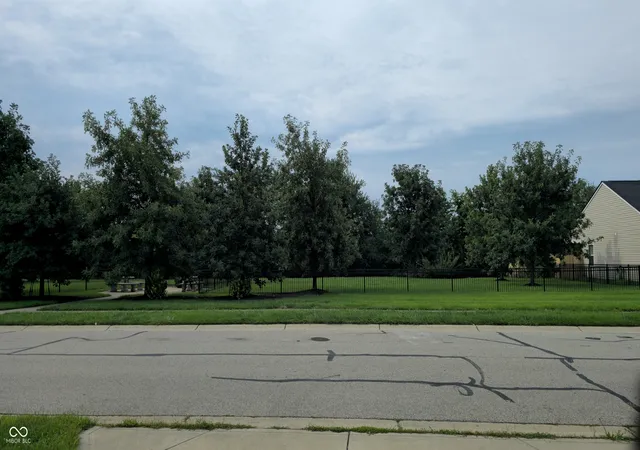 4th image of 6116 Pebblebrooke Rd, Whitestown, IN 46075 | MLS# 22121453