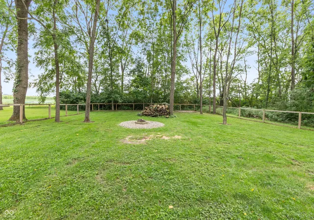 4th image of 605 Gettysburg, Coatesville, IN 46121 | MLS# 22121456
