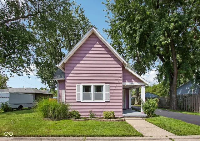 1st image of 330 W Osage St, Greenfield, IN 46140 | MLS# 22121471