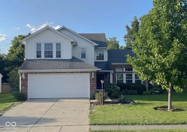 2nd image of 6232 Valleyview Dr, Fishers, IN 46038 | MLS# 22121476