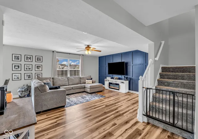 Photo 4 of Single family home for sale at 670 Albermarle Dr, Pittsboro, IN 46167 | MLS# 22121477 | Listing updated on 2026-10-08