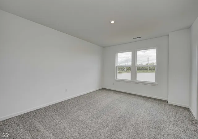 5th image of 2064 Black Oak Dr, Shelbyville, IN 46176 | MLS# 22121500