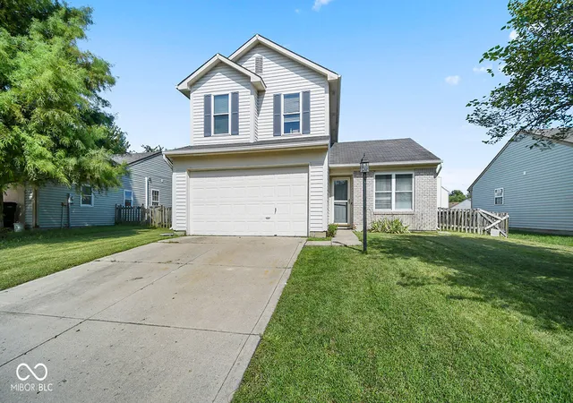 1st image of 55 Kensington Ct, Pittsboro, IN 46167 | MLS# 22121509