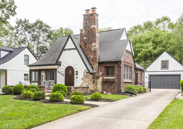 3rd image of 5425 N Kenwood Ave, Indianapolis, IN 46208 | MLS# 22121513