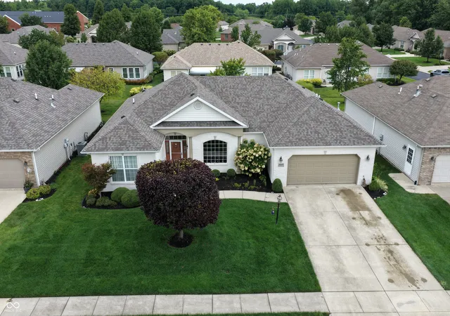 3rd image of 5404 Wentworth Ln, Muncie, IN 47304 | MLS# 22121525