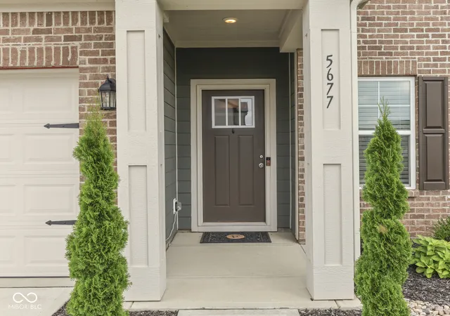 3rd image of 5677 Volanti Wy, Greenwood, IN 46143 | MLS# 22121544
