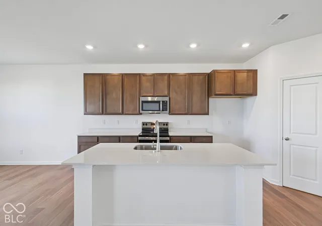 Photo 2 of Single family home for sale at 232 Hunters Ridge Dr, Danville, IN 46122 | MLS# 22121545 | Listing updated on 2026-10-09