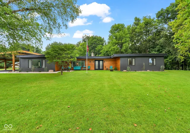 1st image of 1319 Albin Pond Rd, Greencastle, IN 46135 | MLS# 22121546