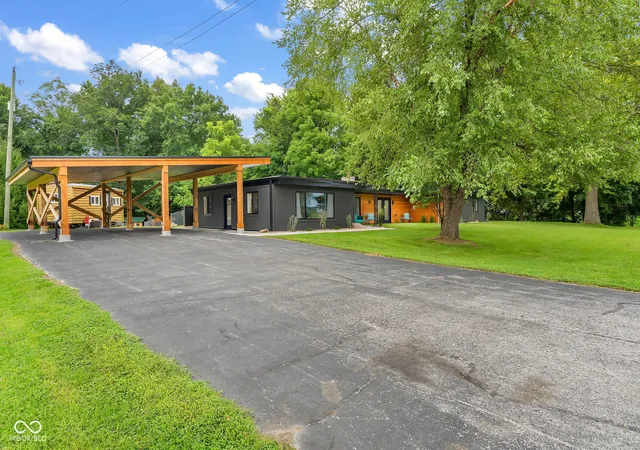 2nd image of 1319 Albin Pond Rd, Greencastle, IN 46135 | MLS# 22121546