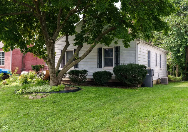 Photo 1 of Single family home for sale at 34 N Catherwood Ave, Indianapolis, IN 46219 | MLS# 22121554 | Listing updated on 2026-10-08