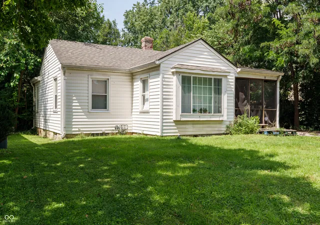 Photo 1 of Single family home for sale at 38 N Catherwood Ave, Indianapolis, IN 46219 | MLS# 22121561 | Listing updated on 2026-10-08