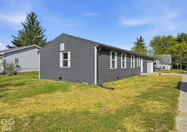Photo 3 of Single family home for sale at 4422 Lexington Ave, Indianapolis, IN 46203 | MLS# 22121562 | Listing updated on 2026-10-21