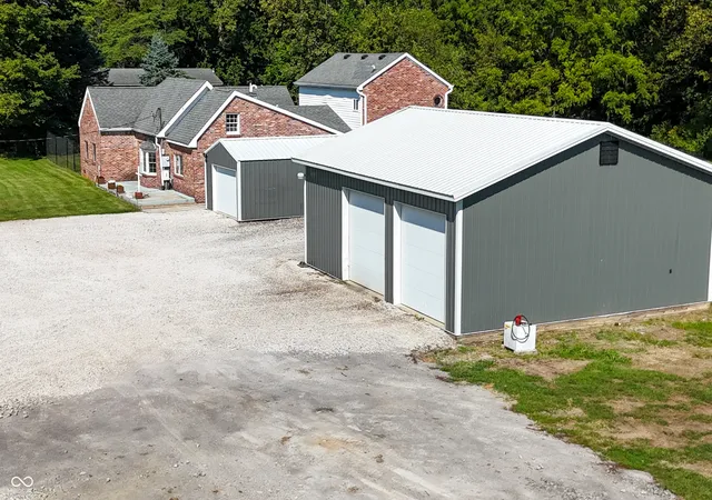Photo 3 of Single family home for sale at 1196 E County Rd 500 N, Danville, IN 46122 | MLS# 22121582 | Listing updated on 2026-09-14