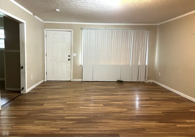 Photo 4 of Single family home for sale at 952 E Booe, Austin, IN 47102 | MLS# 22121596 | Listing updated on 2026-08-22