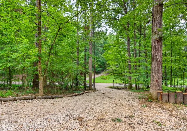 41st image of 3380 Helmsburg Rd, Nashville, IN 47448 | MLS# 22121597