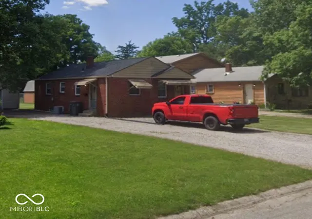 2nd image of 206 S Sheridan Ave, Indianapolis, IN 46219 | MLS# 22121598