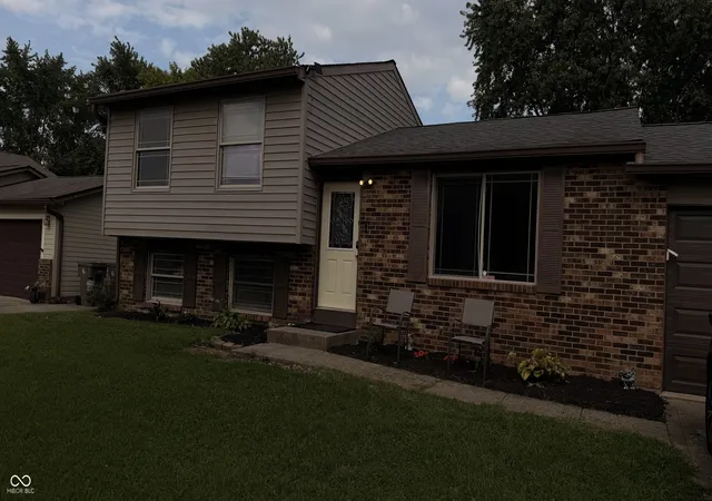 1st image of 7545 Dornock Dr, Indianapolis, IN 46237 | MLS# 22121600