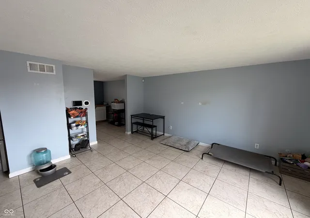 3rd image of 7545 Dornock Dr, Indianapolis, IN 46237 | MLS# 22121600