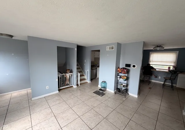 5th image of 7545 Dornock Dr, Indianapolis, IN 46237 | MLS# 22121600