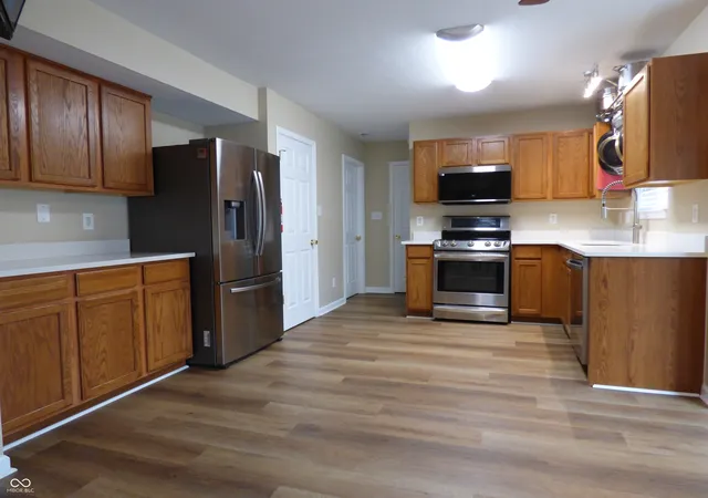 3rd image of 6330 W Chelmsford Dr, Mc Cordsville, IN 46055 | MLS# 22121622