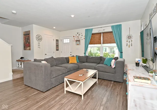 Photo 3 of Single family home for sale at 3142 E Sheldon Wy, Danville, IN 46122 | MLS# 22121636 | Listing updated on 2026-08-22