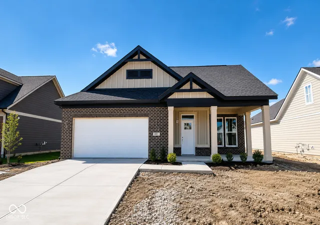 Photo 1 of Single family home for sale at 8931 Constitution Trl, Brownsburg, IN 46112 | MLS# 22121641 | Listing updated on 2026-09-04