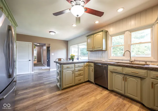 3rd image of 102 Westwood Dr, Fillmore, IN 46128 | MLS# 22121651
