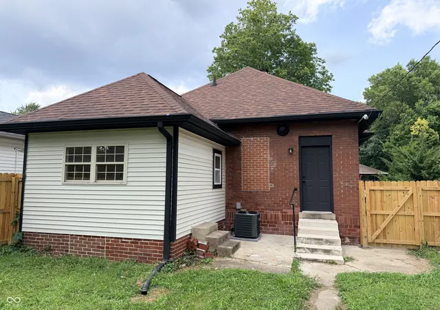 16th image of 941 W 25th St, Indianapolis, IN 46208 | MLS# 22121658