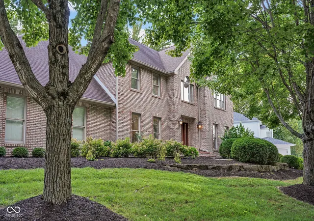 1st image of 5183 Northwood Dr, Columbus, IN 47201 | MLS# 22121659