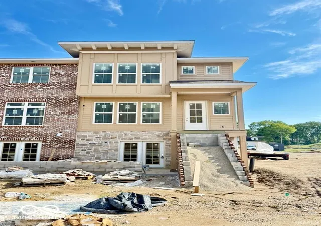 3rd image of 1591 W North St, Muncie, IN 47304 | MLS# 22121660