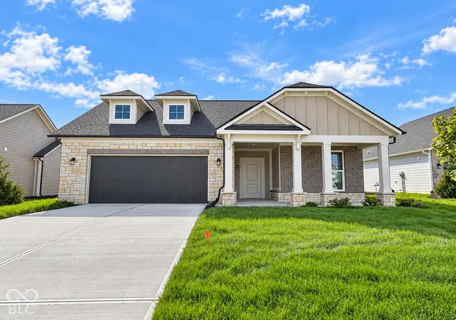 Photo 1 of Single family home for sale at 8829 Constitution Trl, Brownsburg, IN 46112 | MLS# 22121661 | Listing updated on 2026-10-27