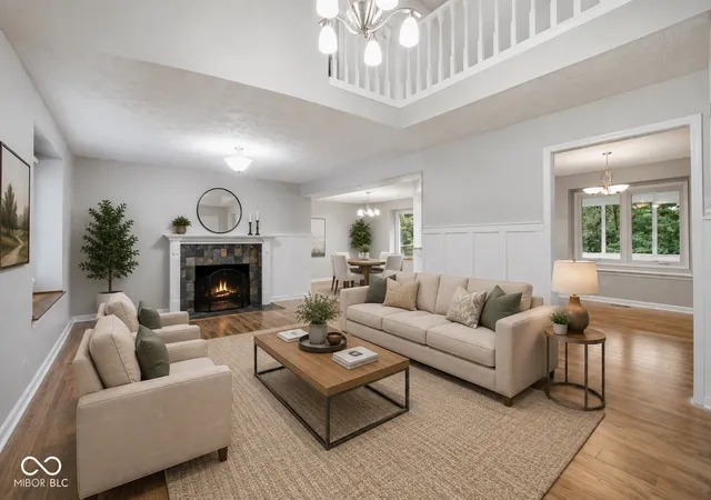 Photo 2 of Single family home for sale at 635 Mulberry St, Zionsville, IN 46077 | MLS# 22121667 | Listing updated on 2026-09-28