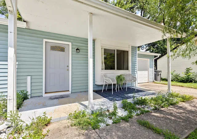 Photo 1 of Single family home for sale at 5126 Carob, Indianapolis, IN 46237 | MLS# 22121672 | Listing updated on 2026-09-02