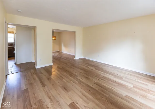 Photo 3 of Single family home for sale at 14906 Copper Tree Way, Carmel, IN 46033 | MLS# 22121677 | Listing updated on 2026-09-22