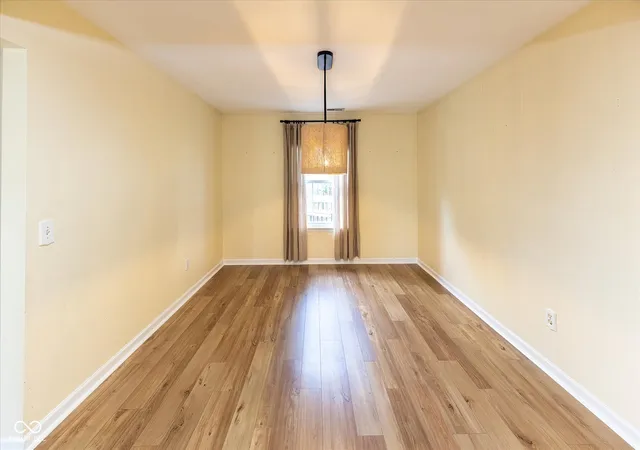 Photo 3 of Single family home for sale at 14906 Copper Tree Way, Carmel, IN 46033 | MLS# 22121677 | Listing updated on 2026-09-22