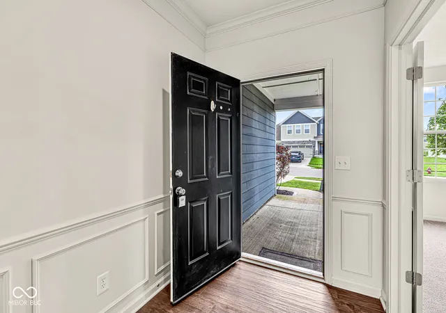 Photo 4 of Sale Pending at 5719 Gateway East Dr, Whitestown, IN 46075 | MLS# 22121690 | Listing updated on 2026-09-26