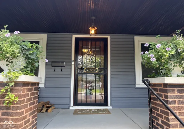 1st image of 1329 N Lasalle St, Indianapolis, IN 46201 | MLS# 22121692