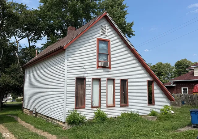 Photo 1 of Sale Pending at 1307 4th Street, Bedford, IN 47421 | MLS# 22121730 | Listing updated on 2026-10-02