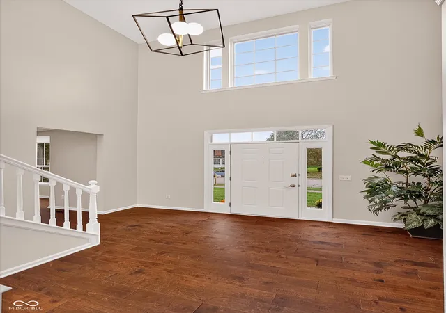 Photo 3 of Single family home for sale at 5403 Alvamar Pl, Carmel, IN 46033 | MLS# 22121739 | Listing updated on 2026-09-24