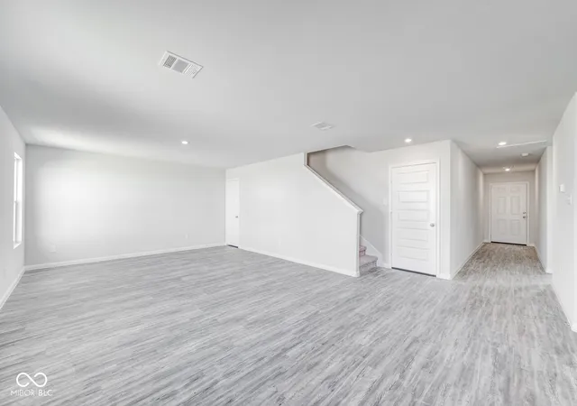 5th image of 2016 Harmony Ln, Charlestown, IN 47111 | MLS# 22121745