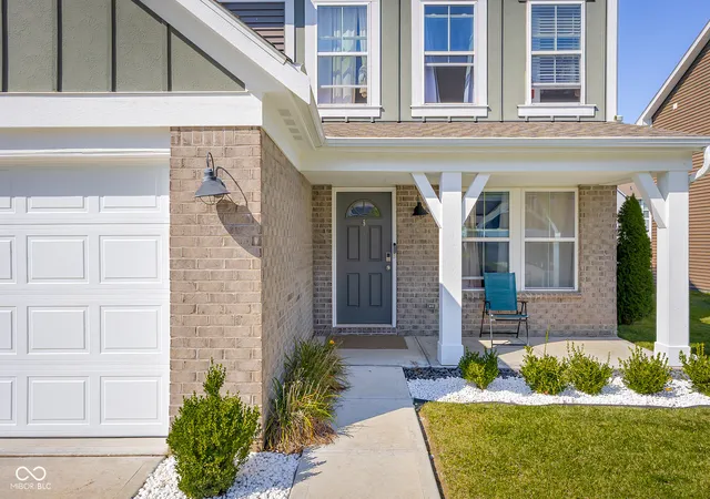 Photo 2 of Single family home for sale at 8142 Lythrium Way, Plainfield, IN 46168 | MLS# 22121753 | Listing updated on 2026-09-28