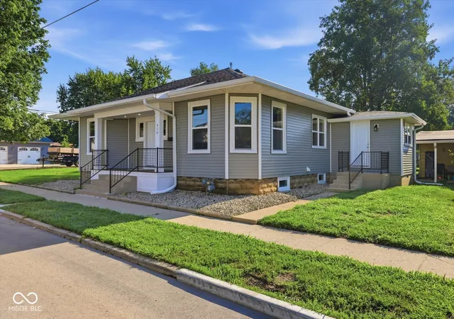 3rd image of 410 Mary St, Shelbyville, IN 46176 | MLS# 22121754