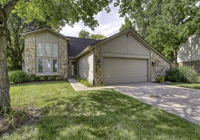Photo 1 of Sale Pending at 8456 Christiana Ln, Indianapolis, IN 46256 | MLS# 22121768 | Listing updated on 2026-08-23