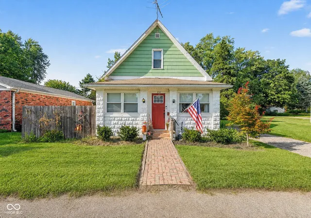 Photo 1 of Sale Pending at 514 E Howard Ave, Arcadia, IN 46030 | MLS# 22121834 | Listing updated on 2026-09-22