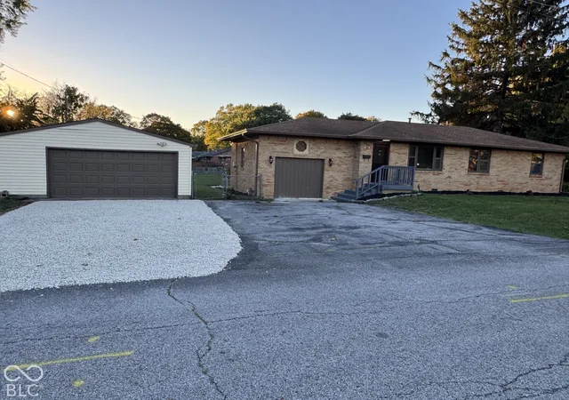 Photo 1 of Single family home for sale at 340 N Edmondson Ave, Indianapolis, IN 46219 | MLS# 22121857 | Listing updated on 2026-10-20
