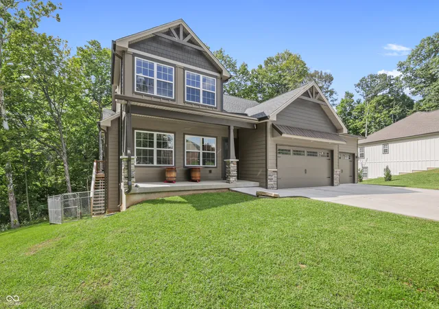 Photo 2 of Sale Pending at 2685 S Logan Rd, Crawfordsville, IN 47933 | MLS# 22121866 | Listing updated on 2026-09-17