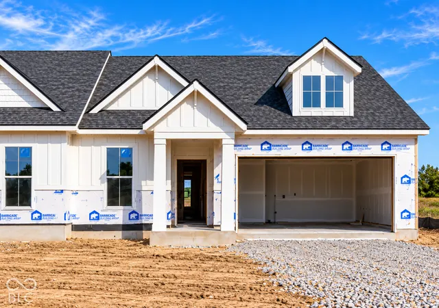 Photo 1 of Single family home for sale at 8830 Constitution Trl, Brownsburg, IN 46112 | MLS# 22121874 | Listing updated on 2026-10-27